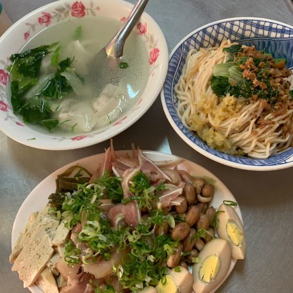 台南北區徐家酸菜麵店