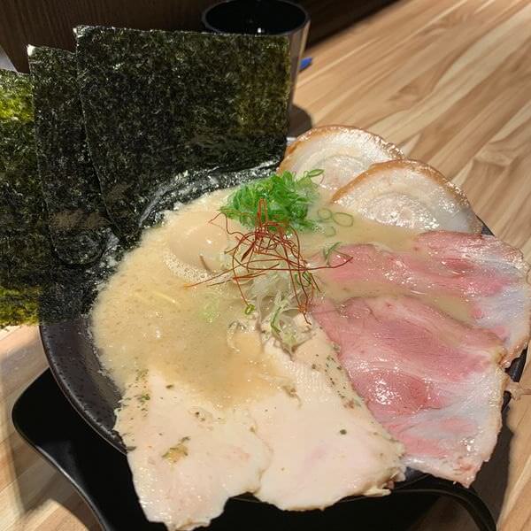 [台北中和] 藏味拉麵。捷運景安站美食。巷弄中濃厚純正日本拉麵。