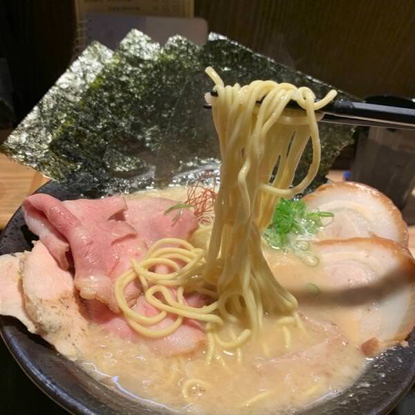 [台北中和] 藏味拉麵。捷運景安站美食。巷弄中濃厚純正日本拉麵。