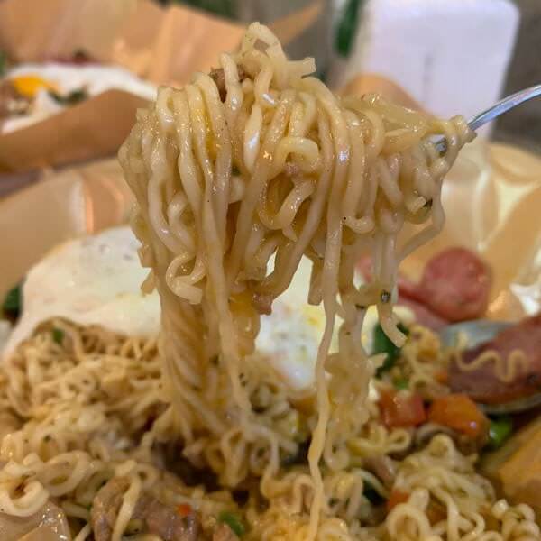 [台北永和] 北蘭阿姨商行。嘎拋炒泡麵