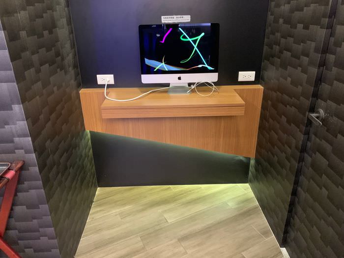 悅豪大飯店新竹館。新竹火車站附近休息住宿推薦。步行只要5分鐘。 - 第5張圖 悅豪大飯店新竹館。APPLE電腦