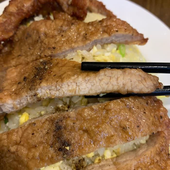 [中永和美食] 五草車中華麵食館永和店。排骨