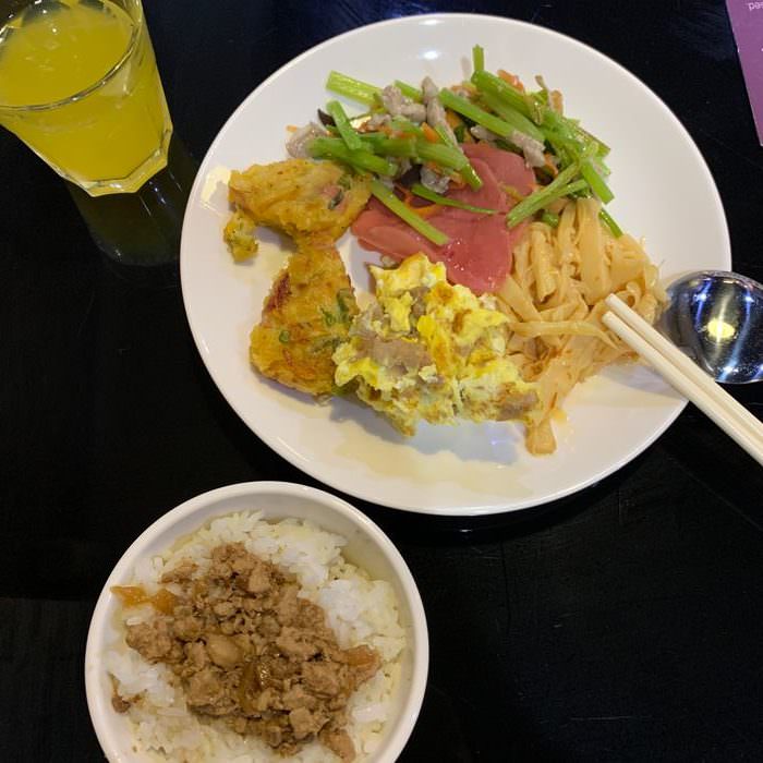 [礁溪住宿] 福岡6號溫泉飯店。吃早餐
