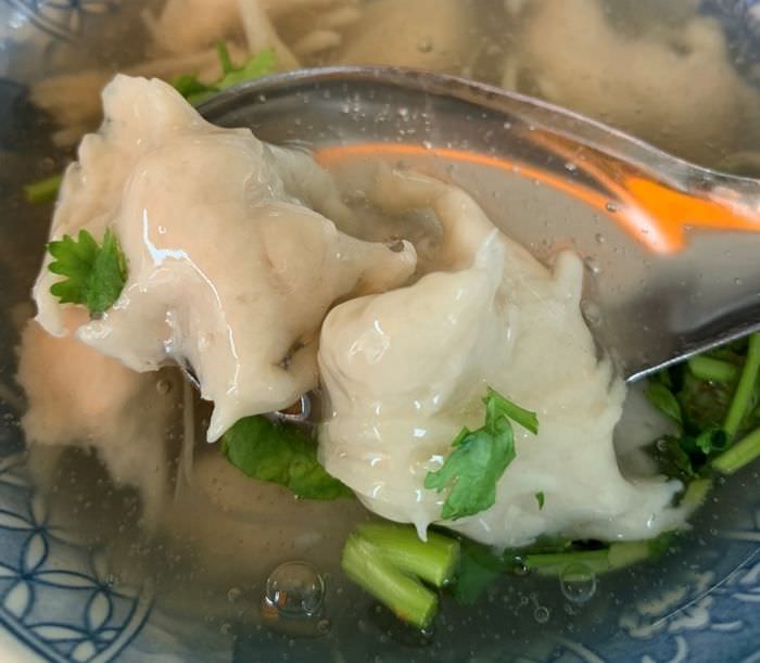 [台南美食]光明街無名肉燥飯魚羹