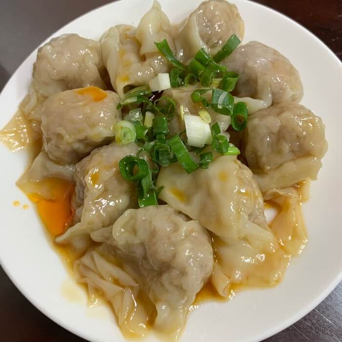 新竹阿婆早餐麵店/十八尖山新竹高中附近美食早餐午餐推薦/美味的背後藏著令人動容的堅毅故事/川味抄手