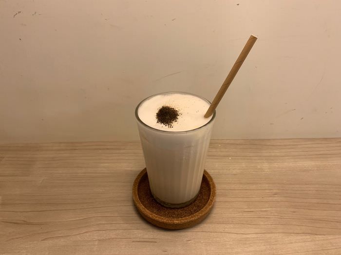 新竹竹北二街咖啡/英國皇家伯爵茶牛奶