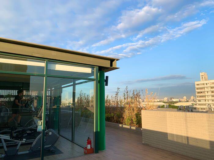 KUN HOTEL/台中逢甲住宿推薦/夜市附近高CP值飯店/走路5分鐘到夜市 - 第33張圖 台中逢甲住宿推薦/KUN HOTEL/夜市附近高CP值飯店/走路5分鐘到夜市/戶外