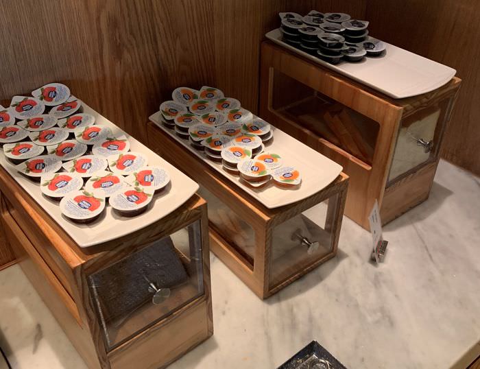 台南東區住宿/老爺行旅The Place Tainan/台南住宿飯店酒店推薦/設計風格結合在地元素飯店果醬