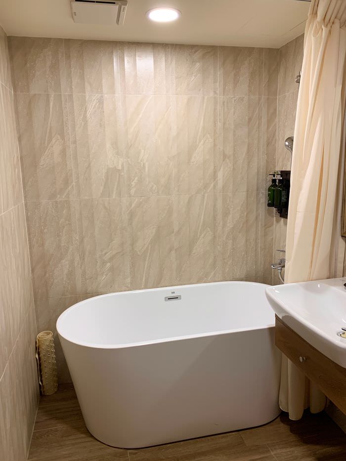 緻麗伯爵酒店/雲林斗六住宿推薦/斗六火車站、太平老街、雲中街生活聚落文創園區附近飯店