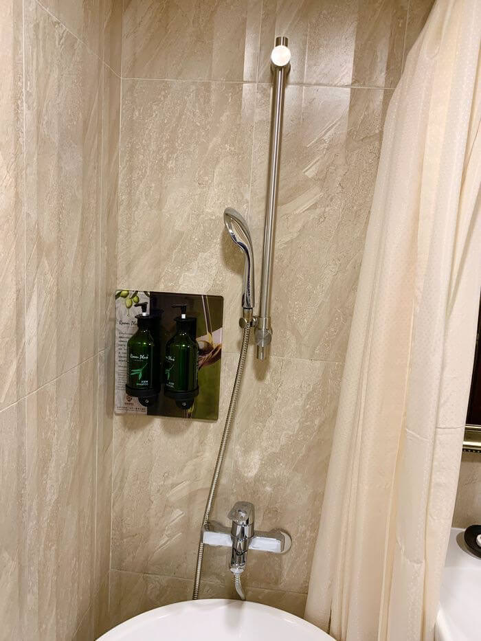 緻麗伯爵酒店/雲林斗六住宿推薦/斗六火車站、太平老街、雲中街生活聚落文創園區附近飯店