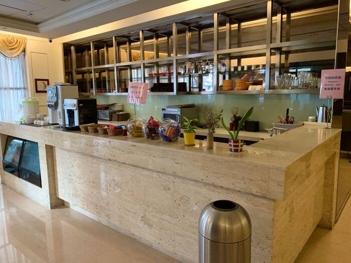 雲林斗六住宿推薦/緻麗伯爵酒店/點心吧