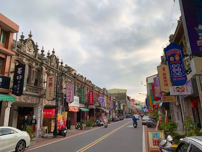 雲林斗六住宿推薦/緻麗伯爵酒店/太平老街