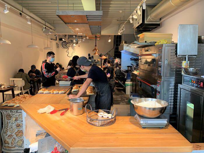 二十四分之一早午餐/新竹竹北早午餐推薦/戰斧豬排和各種剛出爐的麵包 - 第4張圖 新竹竹北早午餐推薦/二十四分之一早午餐手作麵包/麵包坊