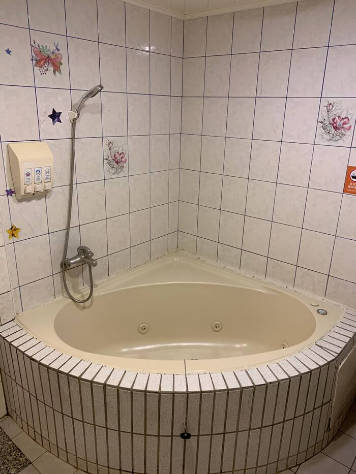 新竹火車站休息推薦/柿子紅快捷旅店/新竹市區10間休息價格整理