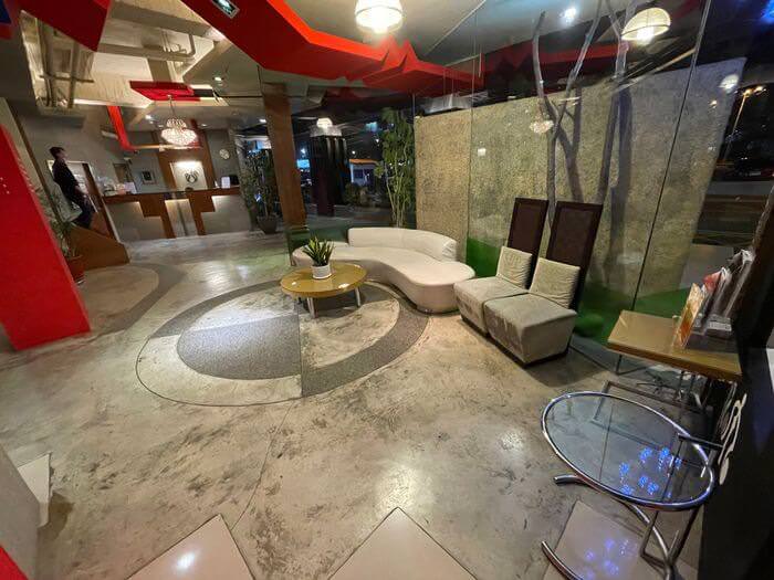 雲端商務旅館/新竹竹北附近休息推薦/竹北火車站後站步行1分鐘 - 第4張圖 花漾時尚旅館/新竹竹北附近休息推薦/大廳LOBBY