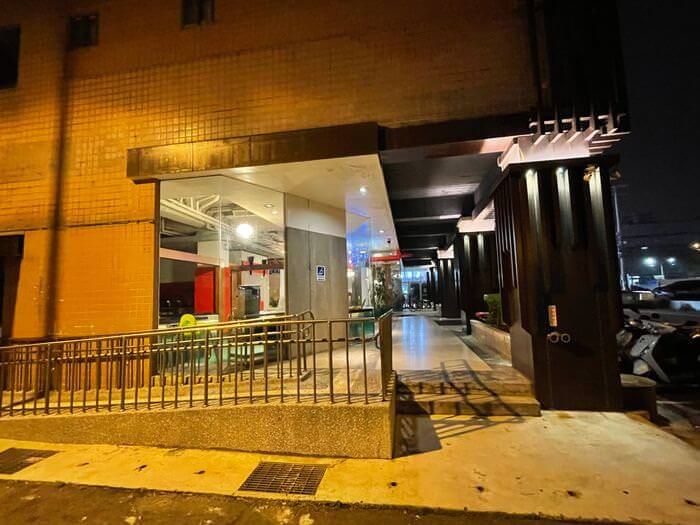 雲端商務旅館/新竹竹北附近休息推薦/竹北火車站後站步行1分鐘 - 第3張圖 花漾時尚旅館/新竹竹北附近休息推薦/無障礙斜坡