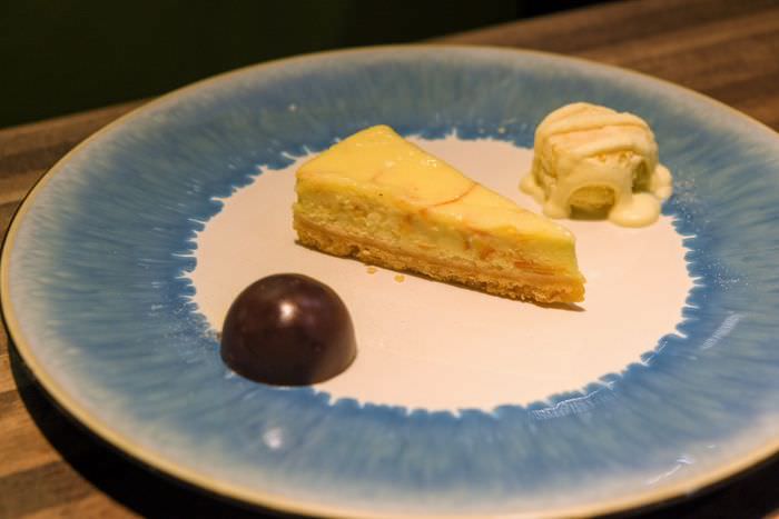 [新竹美食] 米塔咖啡餐酒館/Mita cafe bistro/巨城B1新開幕餐廳/新竹聚餐推薦/甜點/香橙乳酪