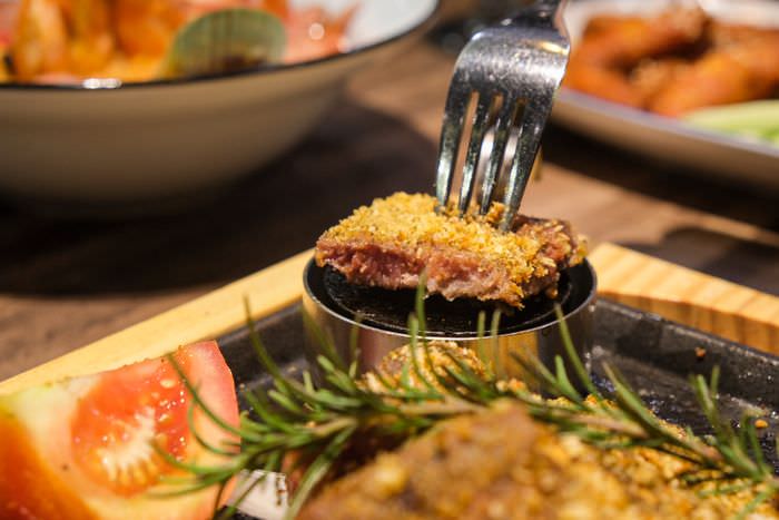 [新竹美食] 米塔咖啡餐酒館/Mita cafe bistro/巨城B1新開幕餐廳/新竹聚餐推薦/牛排