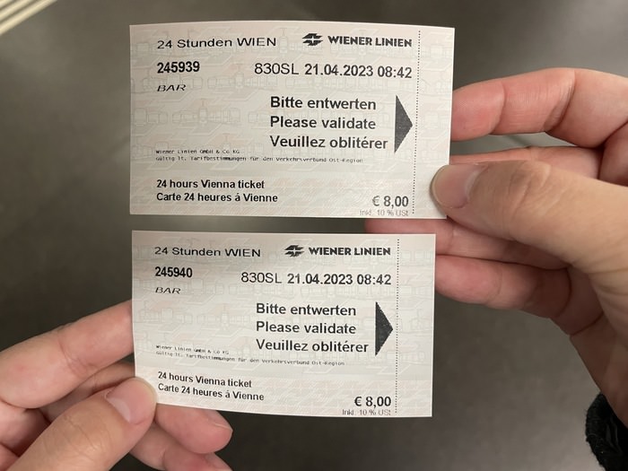 [奧捷自助] 維也納市區地鐵購買24小時一日票攻略。買到票