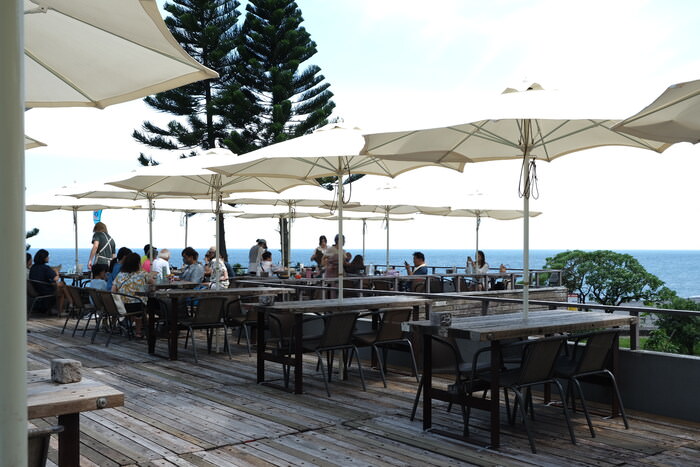 [蘇澳海景咖啡廳] 笑ㄟ咖啡。宜蘭東海岸海景咖啡廳推薦。露天座位+好吃PIZZA。二樓景觀區