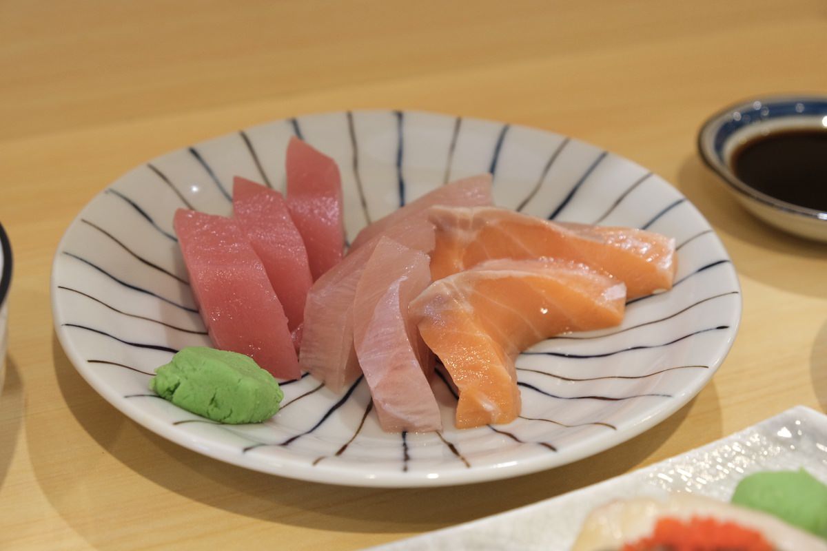 [善化美食] 日和壽司。生魚片