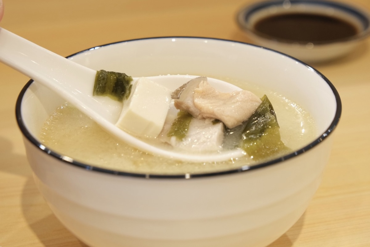 [善化美食] 日和壽司。鮮魚味噌湯