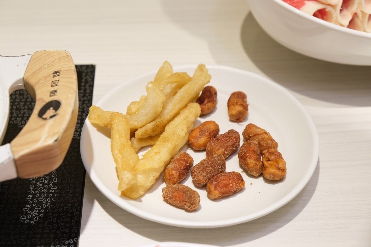 陳阿姨火鍋灶咖竹北店。新竹吃到飽自助吧火鍋推薦。 - 第12張圖